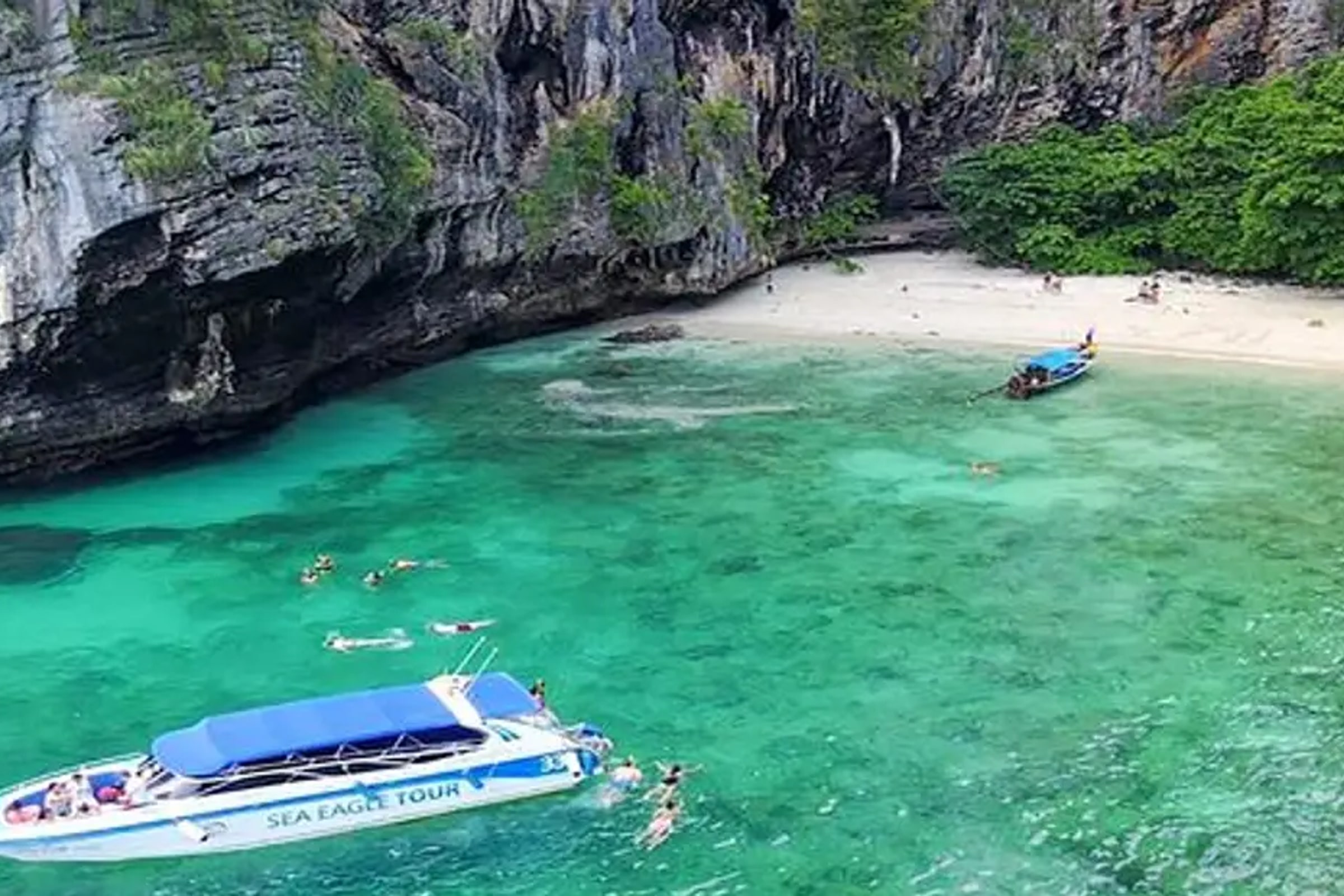 Phi Phi Island - Maya & Khai Island by Speed Boat